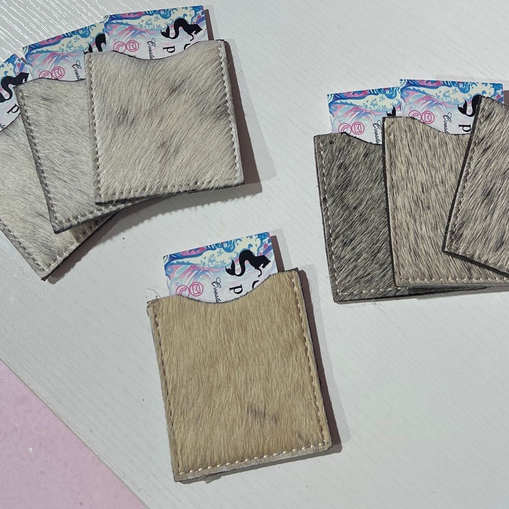 Stick On Card Wallet for Phone or Boots Speckled Cowhide cream off white - Picture 2 of 2